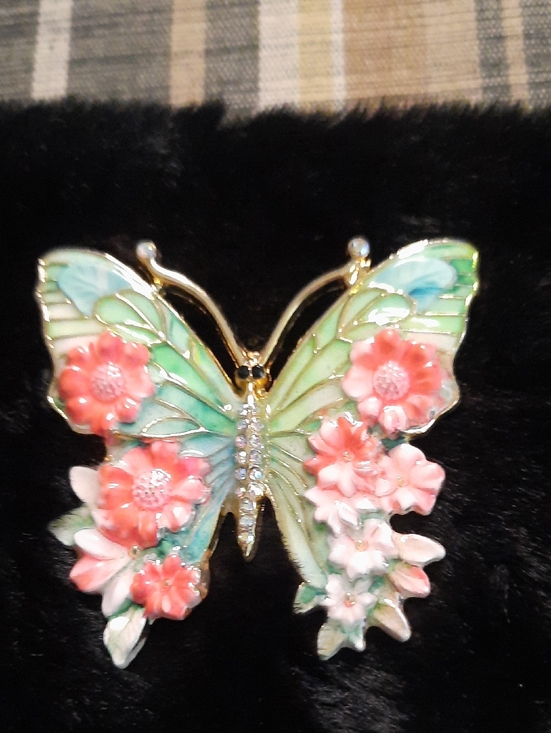 Jewelry - Floral Butterfly Enamel Pin Brooch in Mint Green and Coral